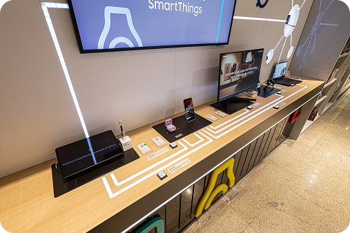 Detalhe de exposição Samsung SmartThings